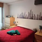 Pleno Centro, 5 Minutos Casco Vello, 400 Metros Estacion Ave