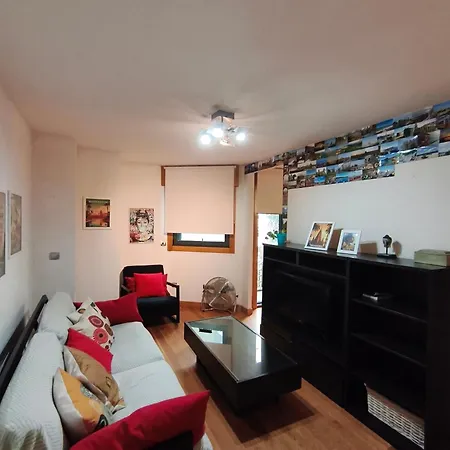 Pleno Centro, 5 Minutos Casco Vello, 400 Metros Estacion Ave Apartment *