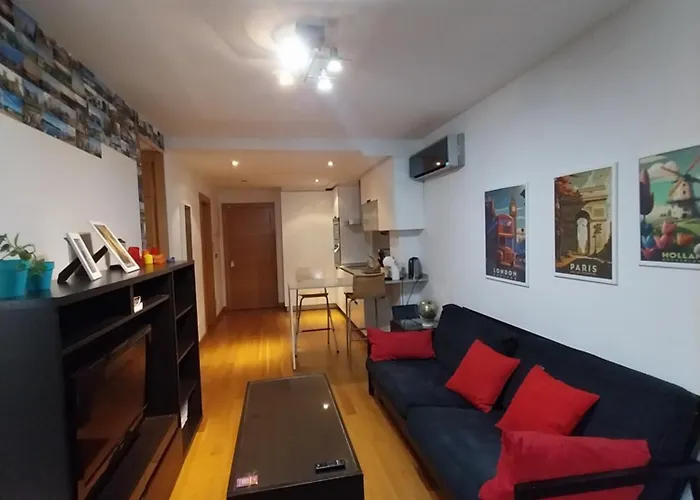 Pleno Centro, 5 Minutos Casco Vello, 400 Metros Estacion Ave * Vigo