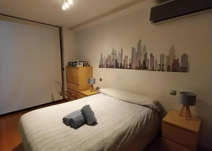 Pleno Centro, 5 Minutos Casco Vello, 400 Metros Estacion Ave * Vigo